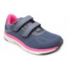 Deportivo joven con plantilla de memory foam